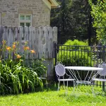 Come abbellire il giardino di casa: consigli utili