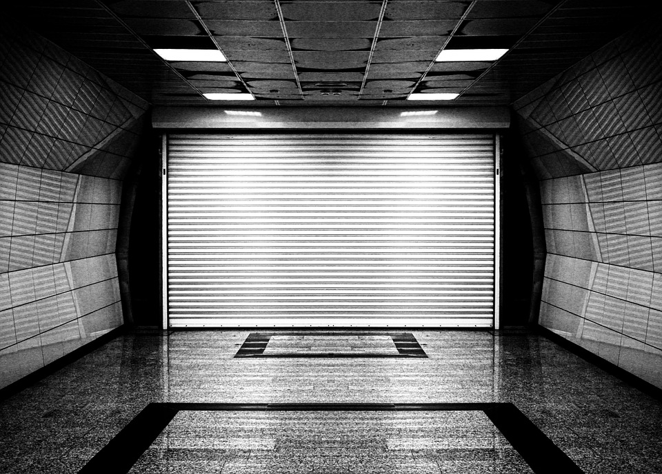 Ordine in garage: ecco come arredarlo e metterlo a posto