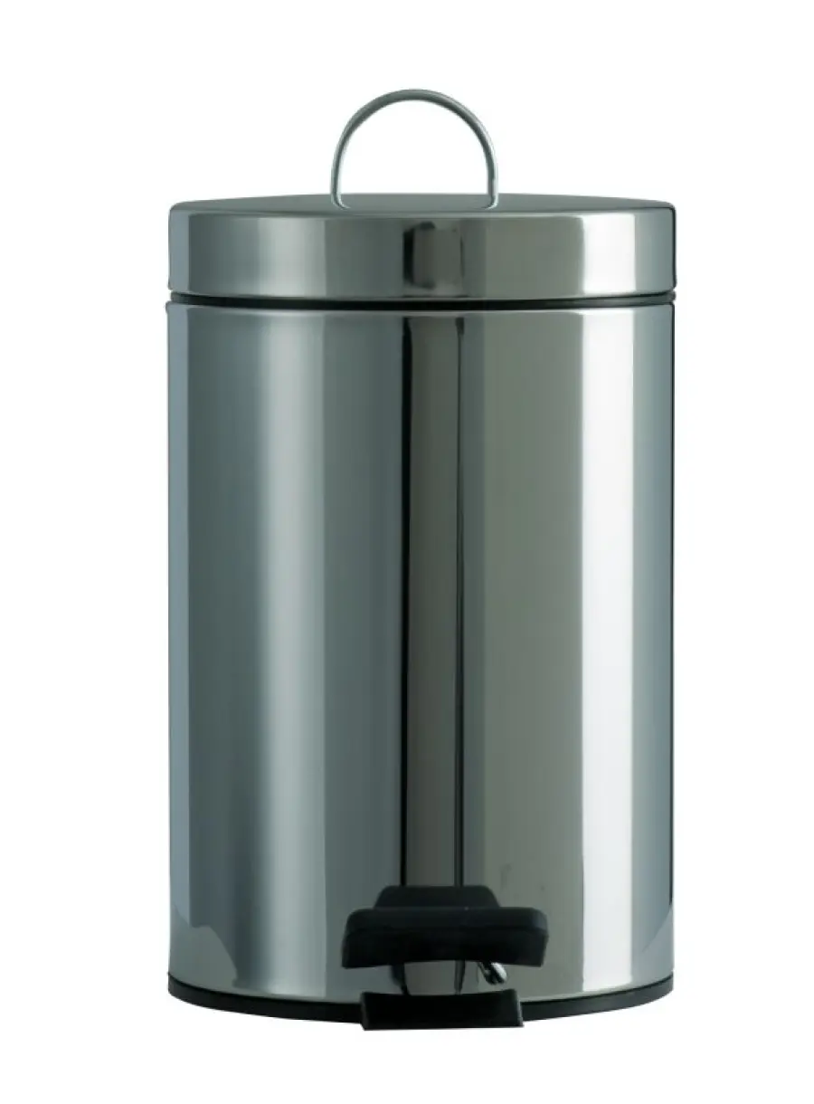 Inserire in ufficio una pattumiera a pedale in acciaio inox