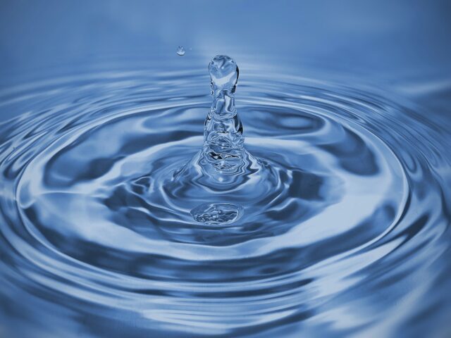 Serbatoi acqua, quale scegliere: la mini guida al migliore  --- (Fonte immagine: https://www.100casa.it/wp-content/uploads/2023/08/pexels-aleksandr-slobodianyk-989959-640x480.jpg)